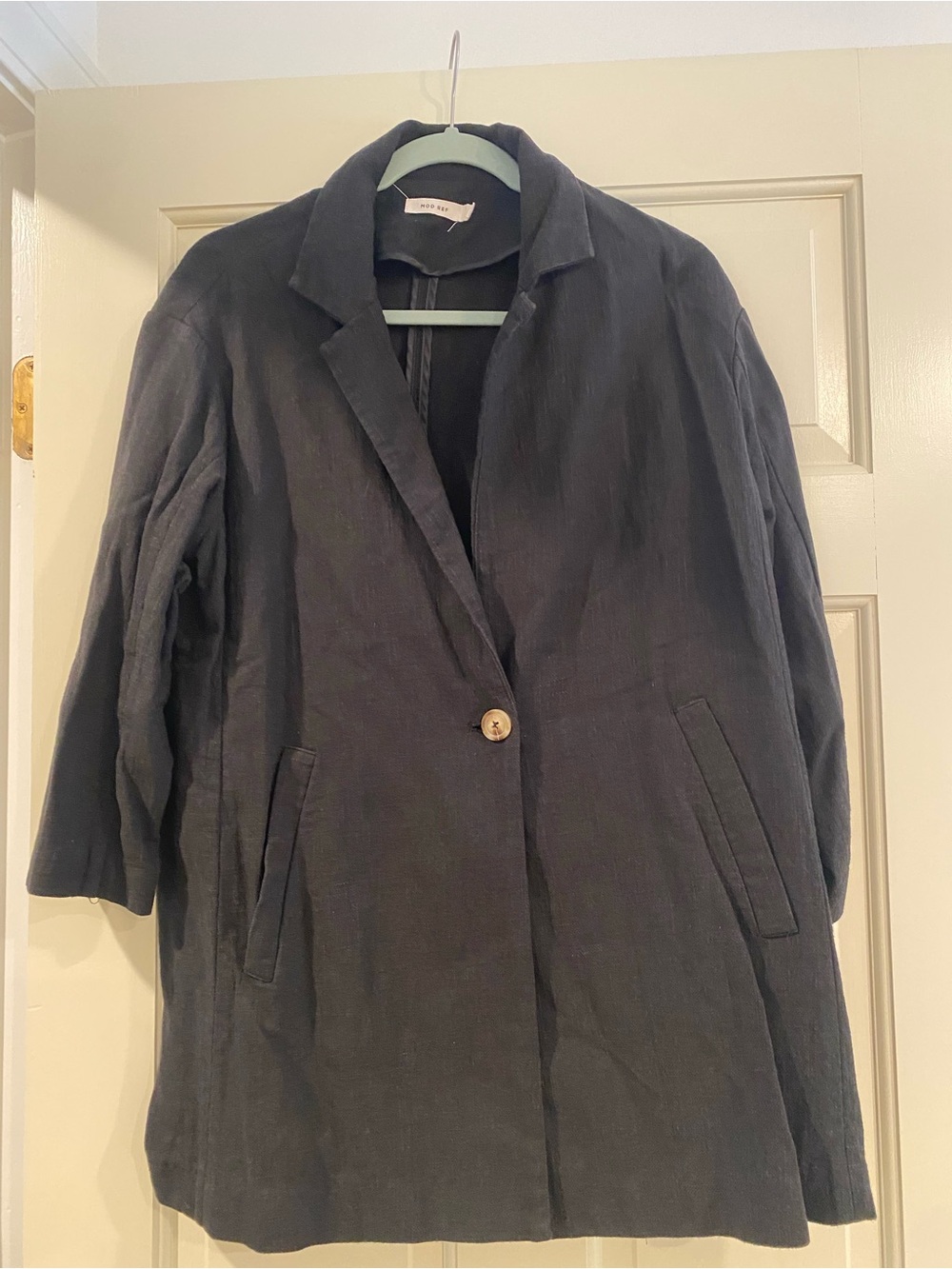 Mod Ref Black Single-Button Linen Blazer